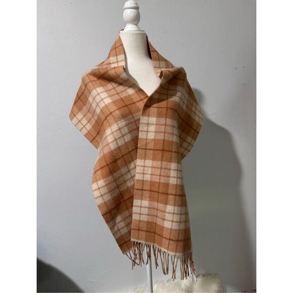 Coach NWT reversible scarf plaid fringe,  horse and carriage print wool,cashmere - Picture 1 of 8